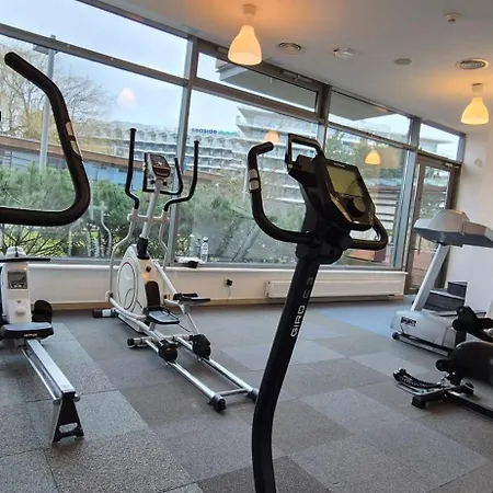 Olympic Park C 606 Z Ogrodem Na Dachu كولوبرزيغ